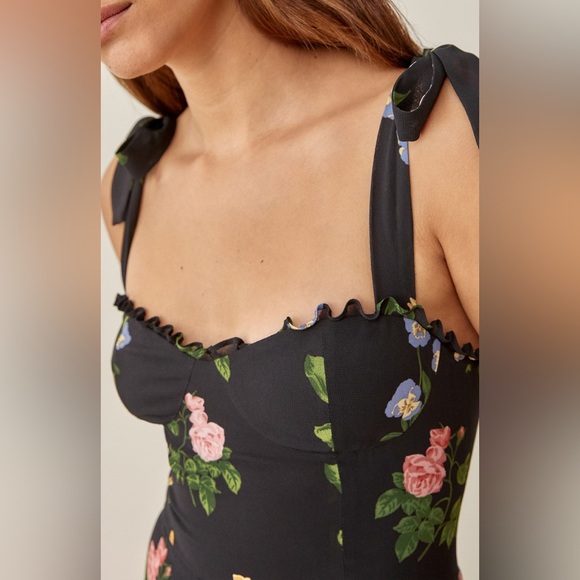 Reformation Summer Floral Cocktail Christine Dress in Night Bloom Size 8 - Picture 7 of 7